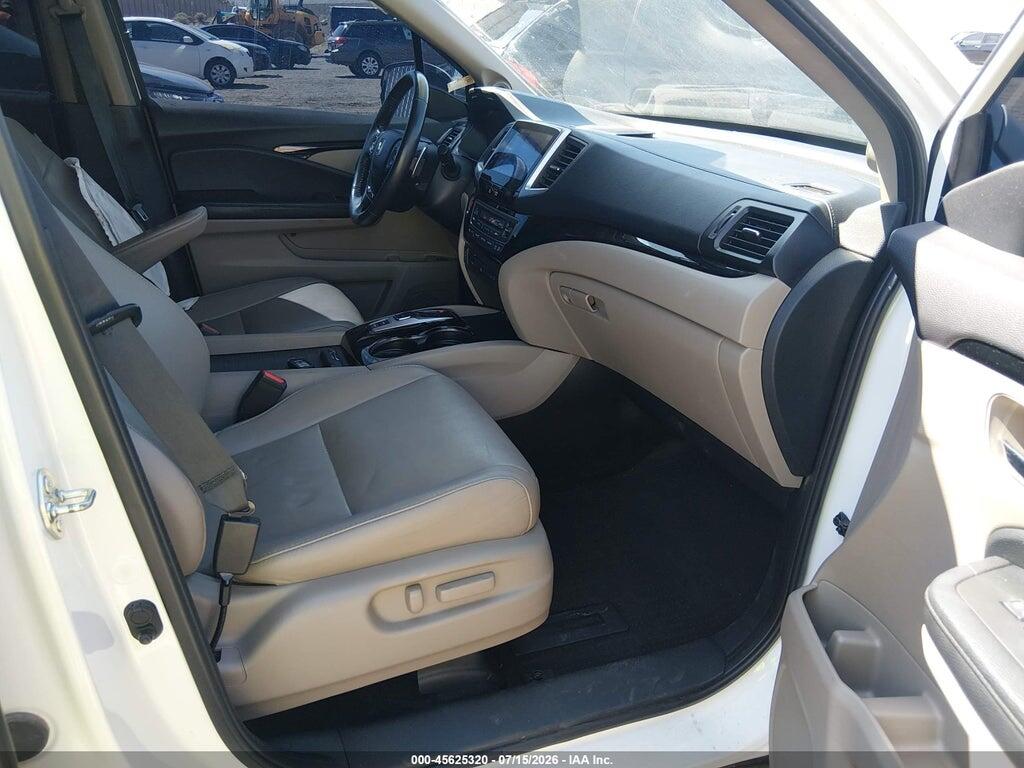 5FNYF6H99HB069631 2017 HONDA PILOT photo no. 5