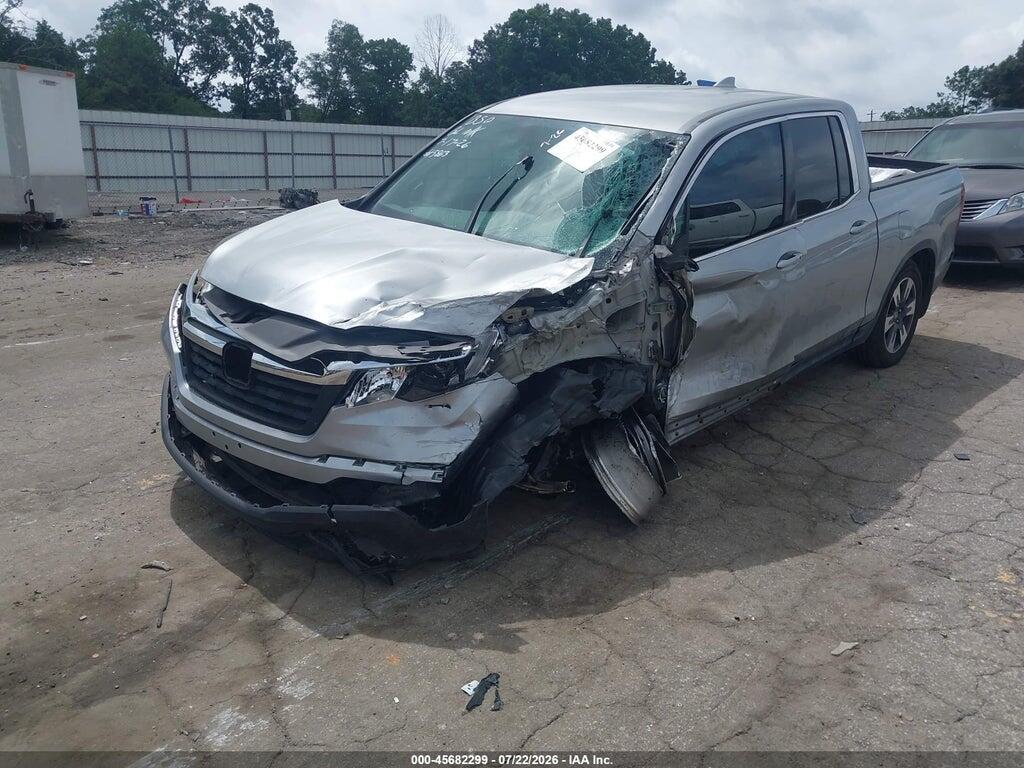 5FPYK2F61HB005863 2017 HONDA RIDGELINE photo no. 2