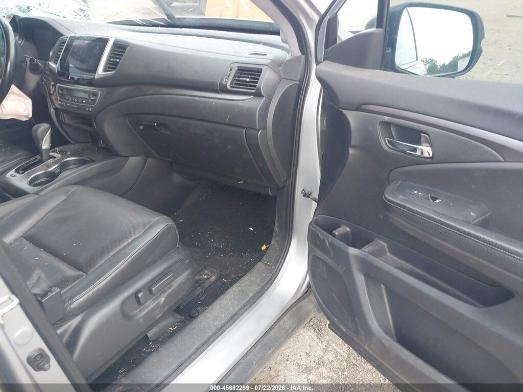 5FPYK2F61HB005863 2017 HONDA RIDGELINE photo no. 5