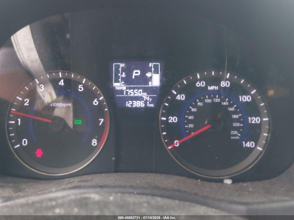 KMHCT5AE2HU335594 2017 HYUNDAI ACCENT photo no. 7