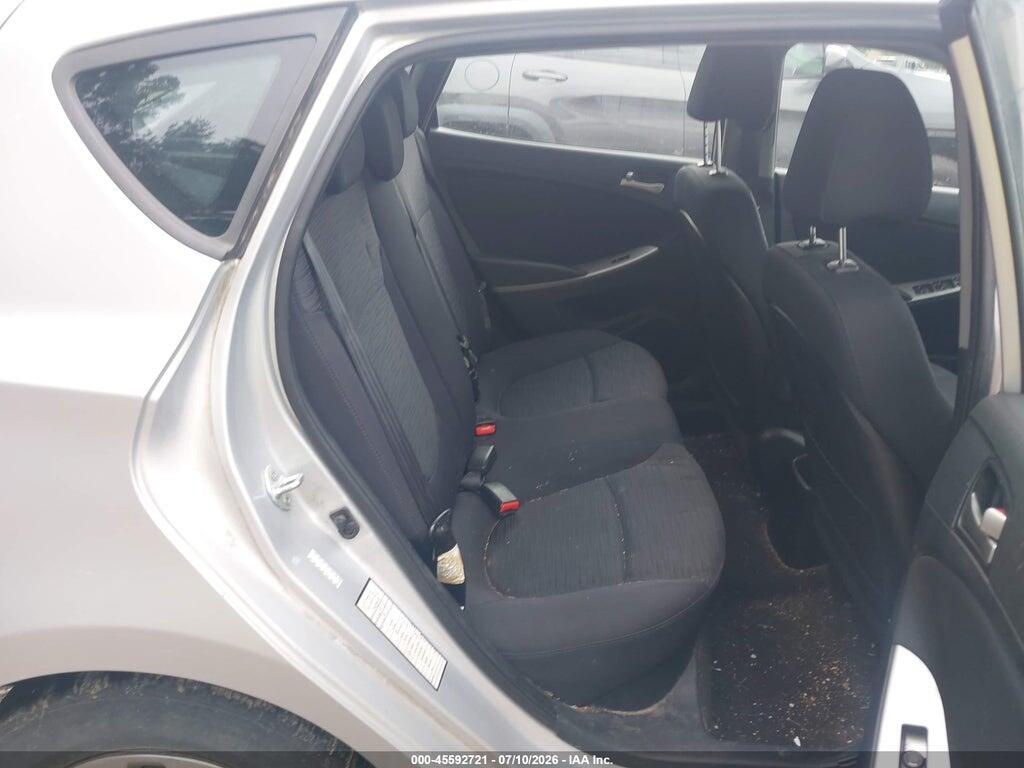 KMHCT5AE2HU335594 2017 HYUNDAI ACCENT photo no. 8