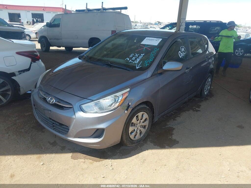 KMHCT5AE9HU326164 2017 HYUNDAI ACCENT photo no. 2