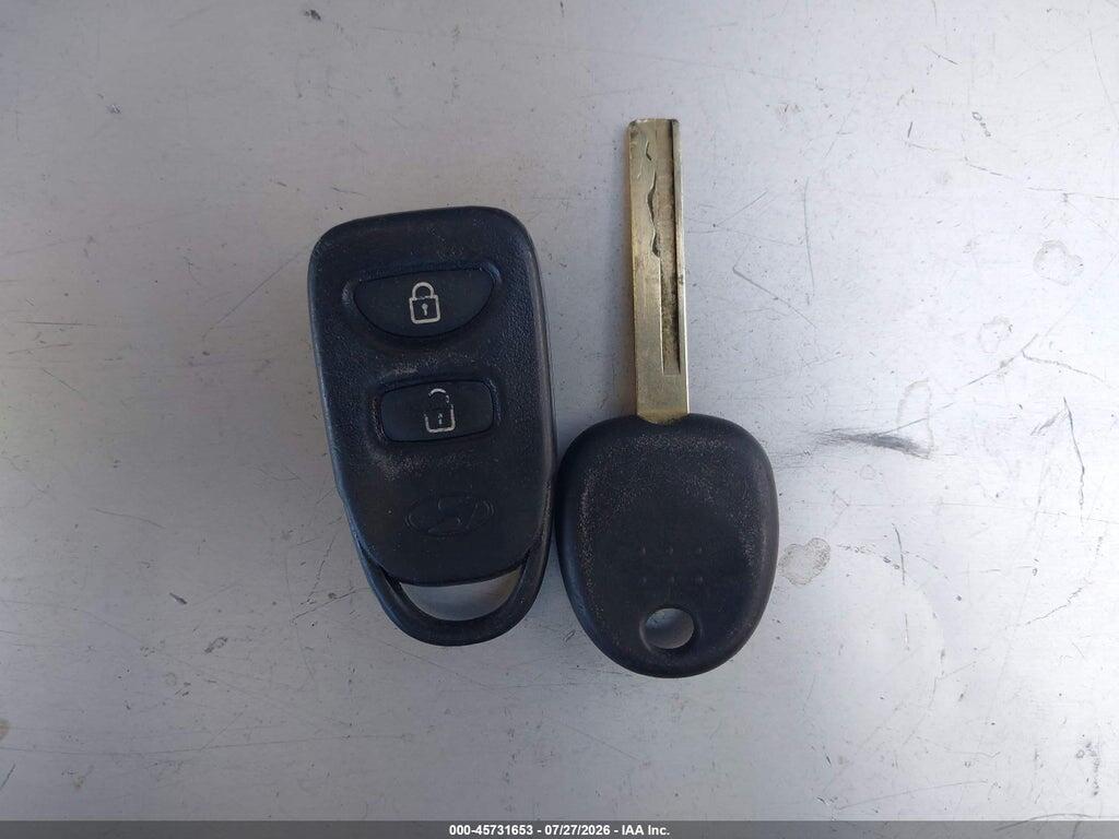 KMHCT5AE4HU315119 2017 HYUNDAI ACCENT photo no. 11