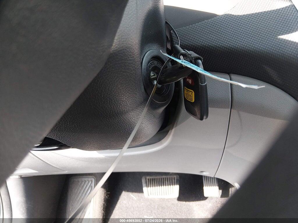 KMHCT4AE6HU358550 2017 HYUNDAI ACCENT photo no. 11