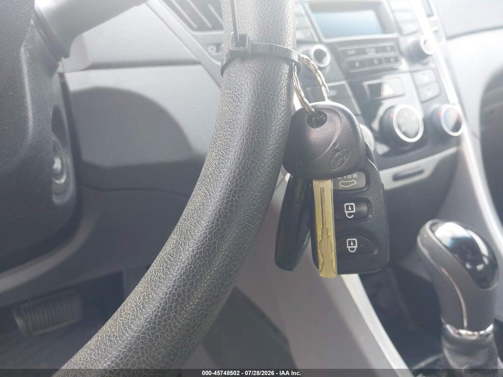 5NPEB4AC9EH840367 2014 HYUNDAI SONATA photo no. 11