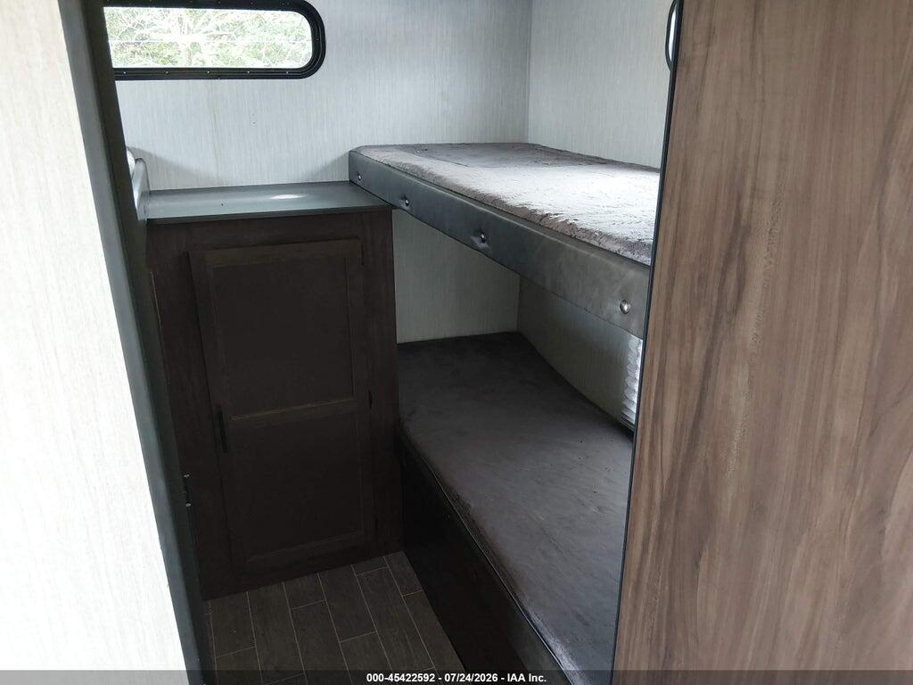 4X4TCKE29MX146298 2021 FORE RIVER photo no. 12