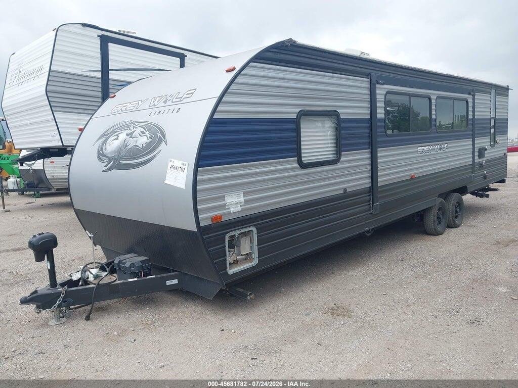 4X4TCKC22MK071962 2021 FOREST RIVER CHEROKEE GREY WOLF M-27DBHC photo no. 2