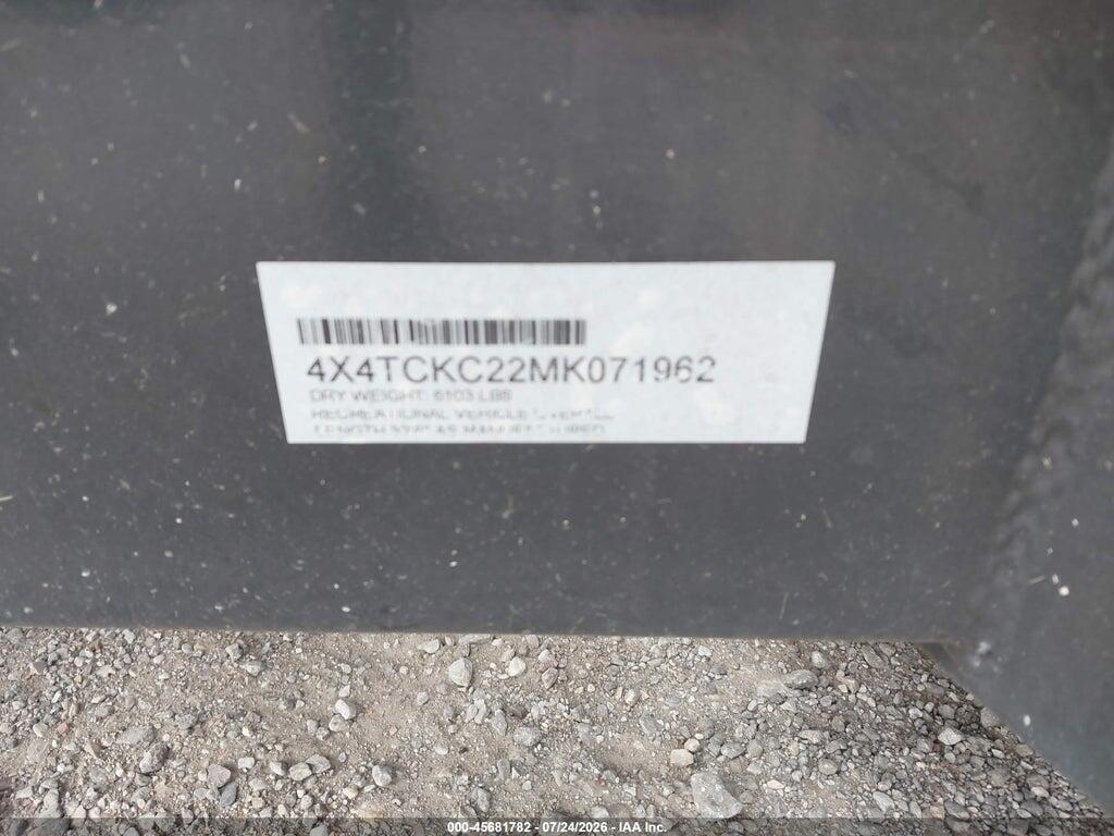 4X4TCKC22MK071962 2021 FOREST RIVER CHEROKEE GREY WOLF M-27DBHC photo no. 9