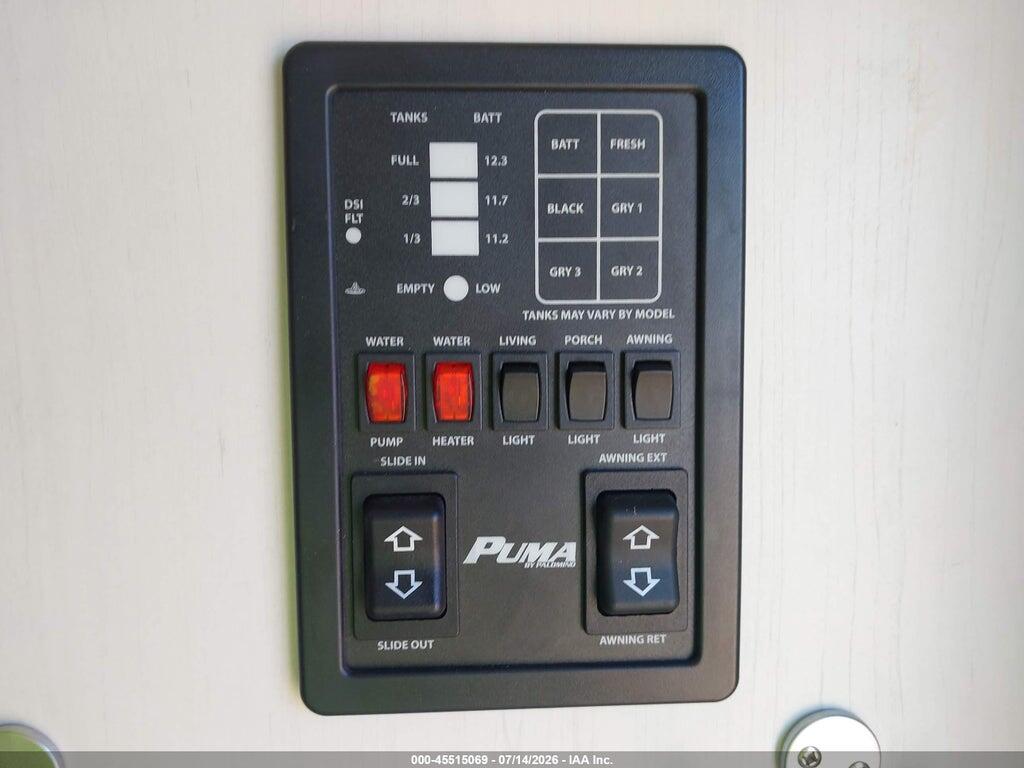 5ZT2PUTB7M4010501 2021 FOREST RIVER PALOMINO PUMA 28BHSS TRAVEL TRAILER photo no. 7