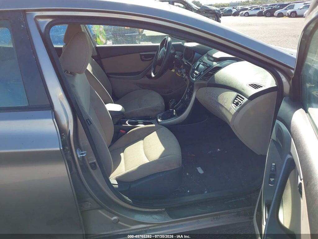 5NPDH4AE3EH459027 2014 HYUNDAI ELANTRA photo no. 5