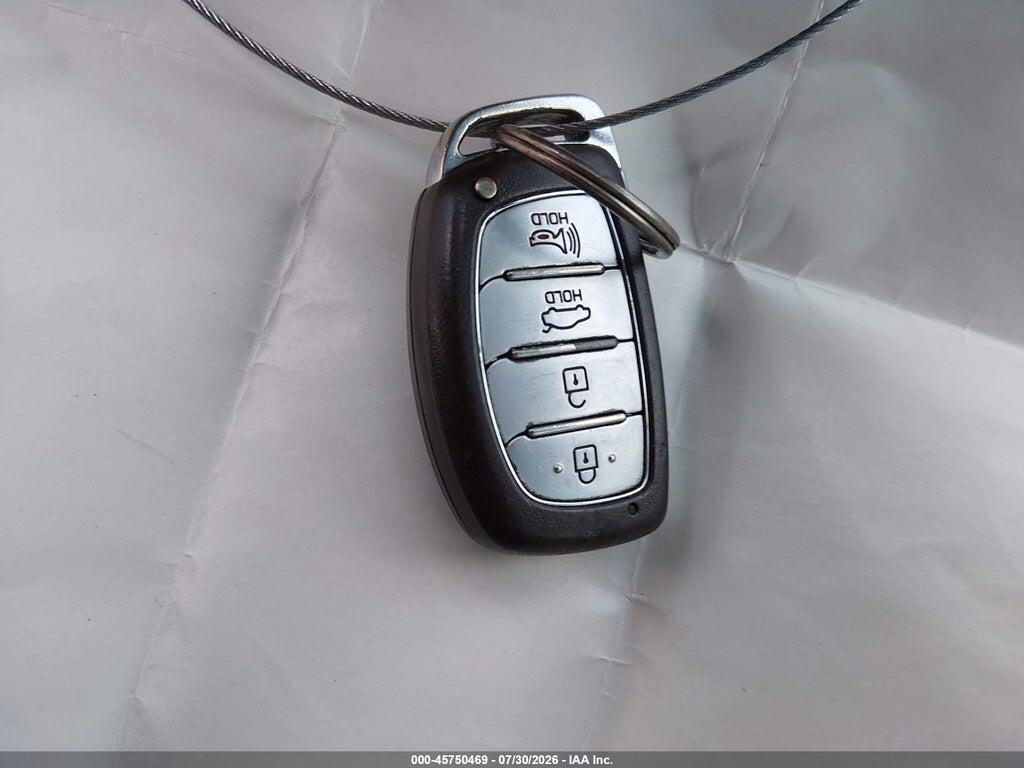 KMHD84LF5HU423402 2017 HYUNDAI ELANTRA photo no. 11