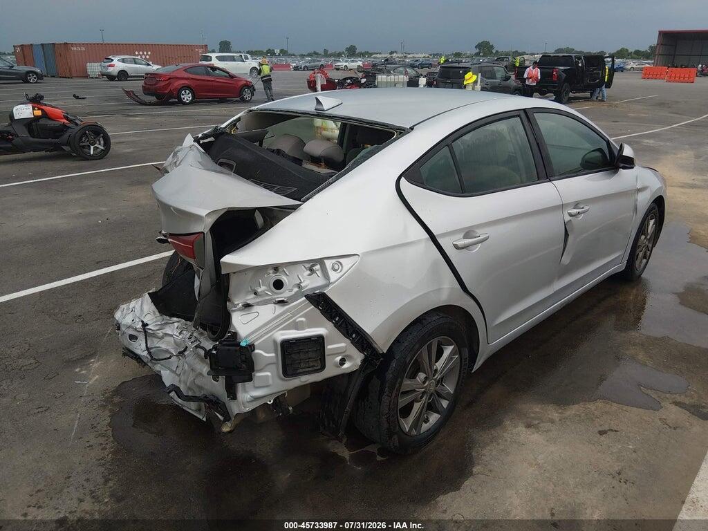 5NPD84LF3HH034997 2017 HYUNDAI ELANTRA photo no. 4