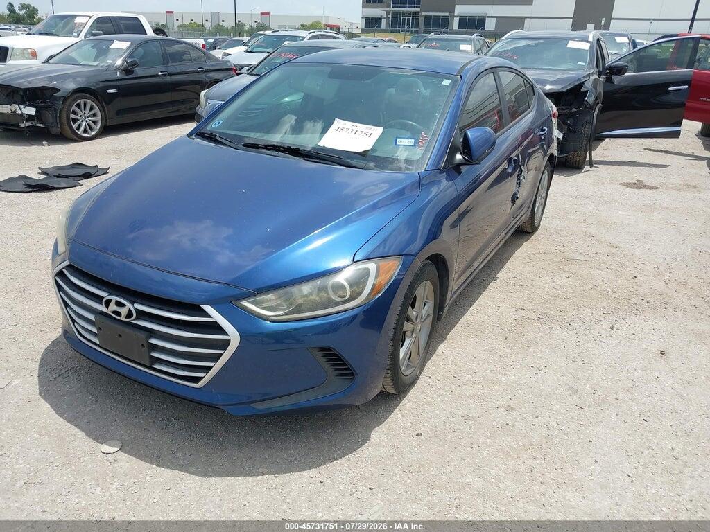 5NPD84LF2HH025059 2017 HYUNDAI ELANTRA photo no. 2