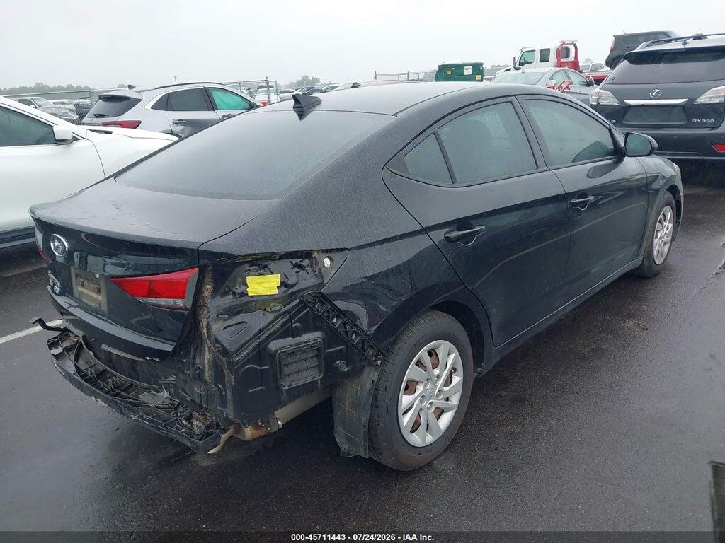 5NPD74LF4HH176097 2017 HYUNDAI ELANTRA photo no. 4