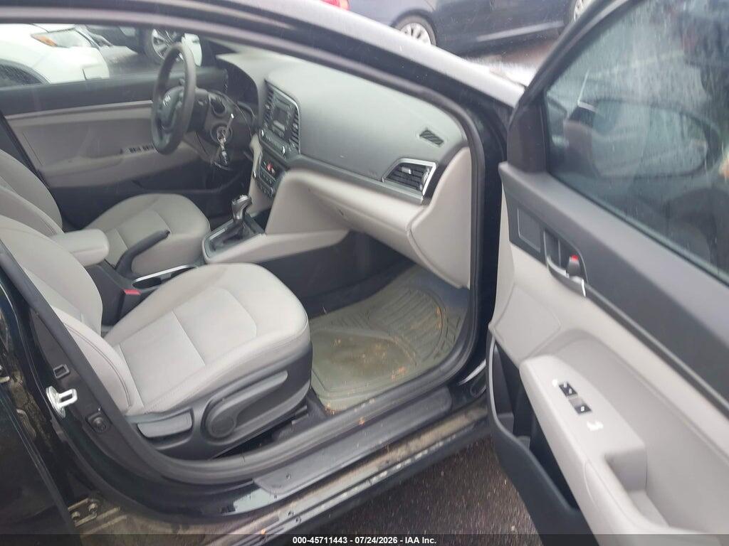 5NPD74LF4HH176097 2017 HYUNDAI ELANTRA photo no. 5