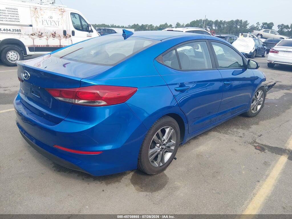 5NPD84LF2HH182283 2017 HYUNDAI ELANTRA photo no. 4