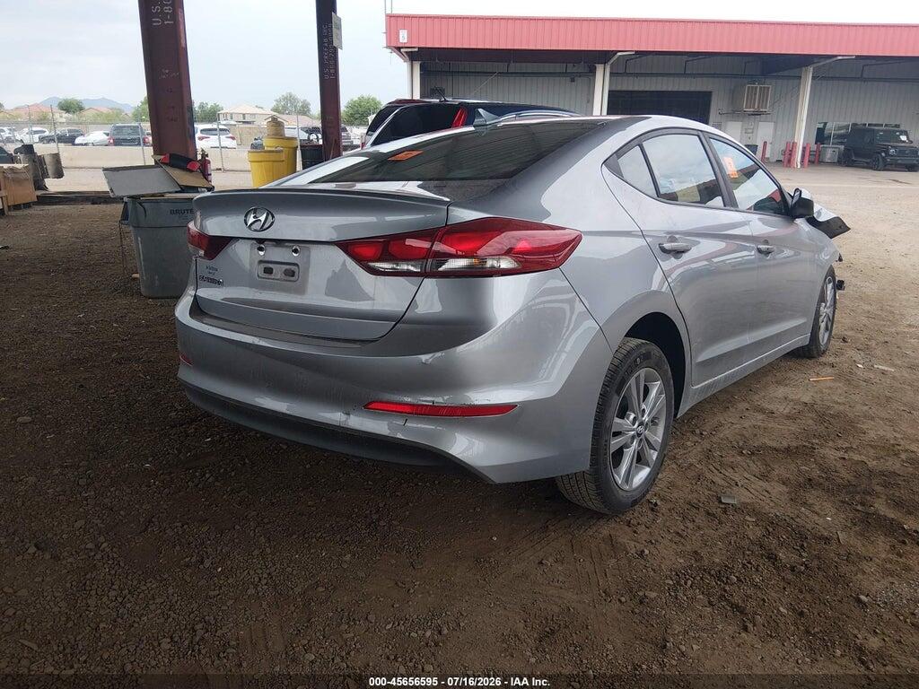 5NPD84LF7HH037613 2017 HYUNDAI ELANTRA photo no. 4