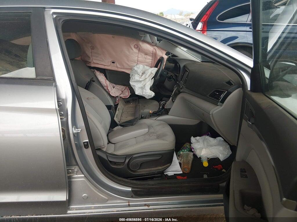 5NPD84LF7HH037613 2017 HYUNDAI ELANTRA photo no. 5