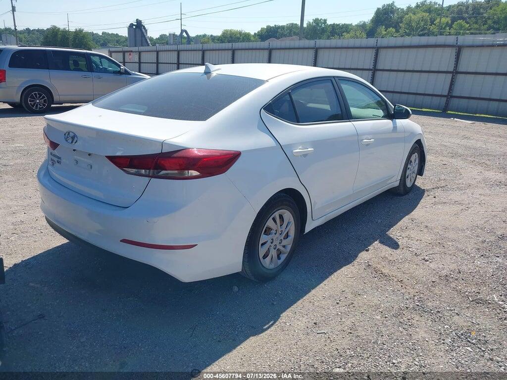 5NPD74LF8HH200417 2017 HYUNDAI ELANTRA photo no. 4