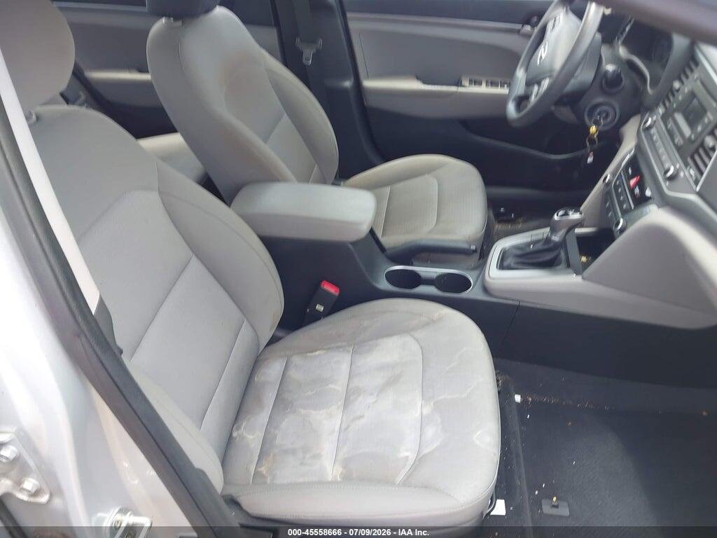 KMHD74LF7HU404952 2017 HYUNDAI ELANTRA photo no. 5