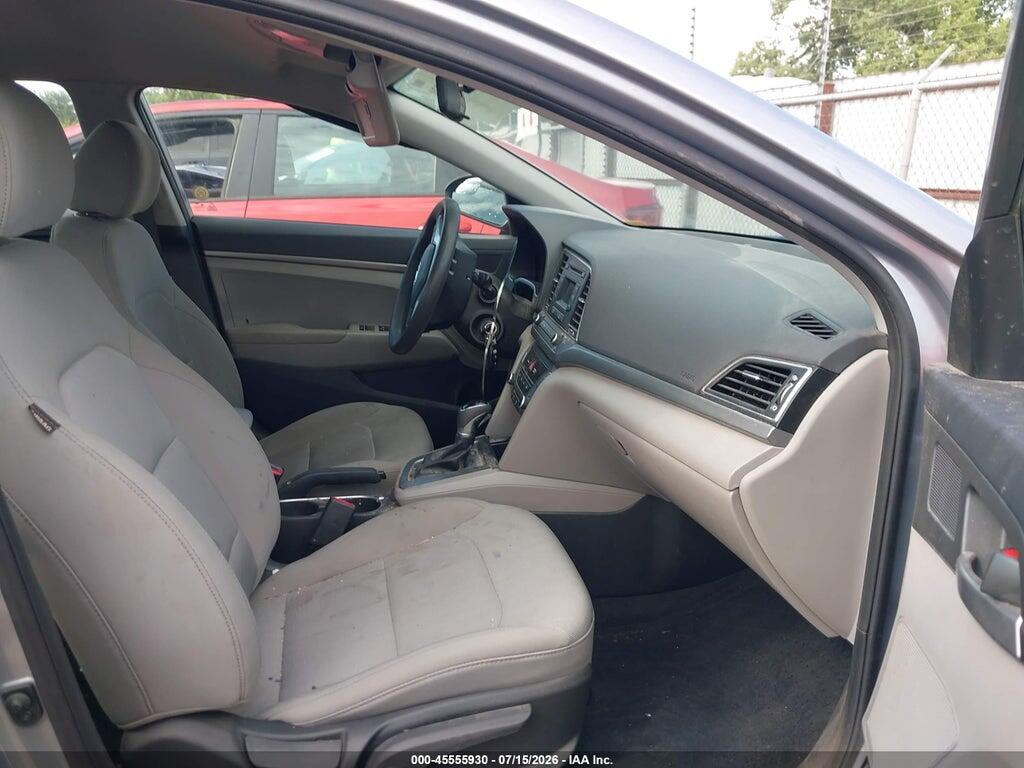 5NPD74LF4HH168095 2017 HYUNDAI ELANTRA photo no. 5