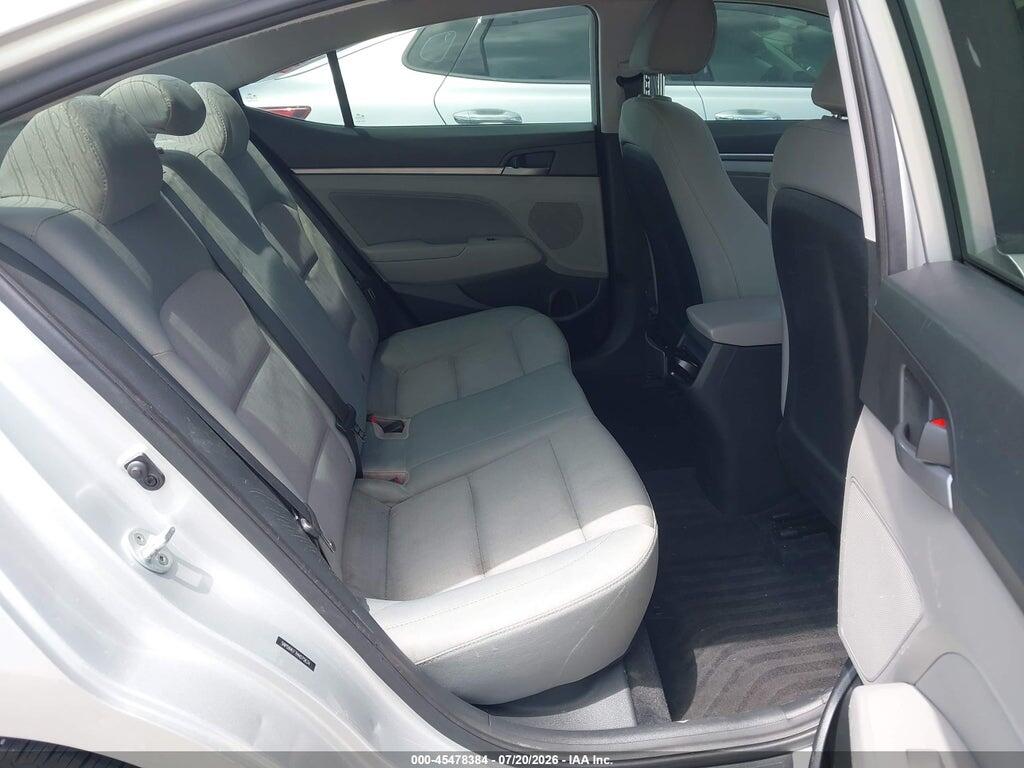 5NPD84LF7HH075634 2017 HYUNDAI ELANTRA photo no. 8