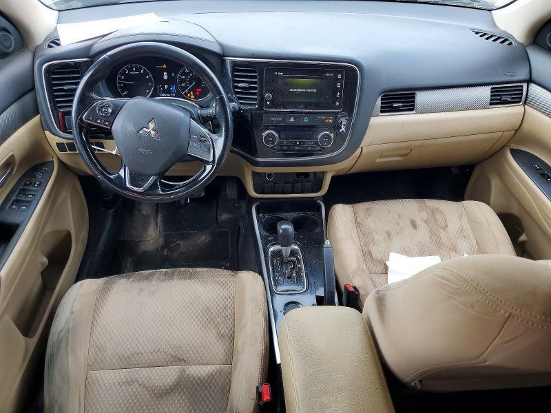 2017 MITSUBISHI OUTLANDER SE — Фото 8 из 12