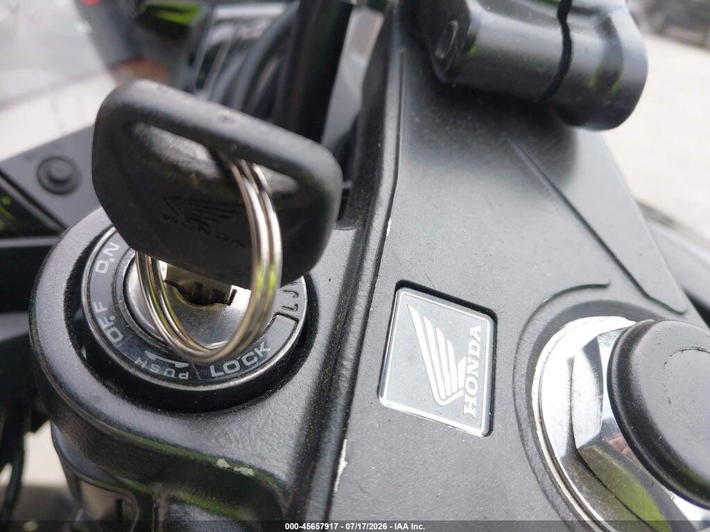 MLHNC5106G5200643 2016 HONDA CBR300 photo no. 11