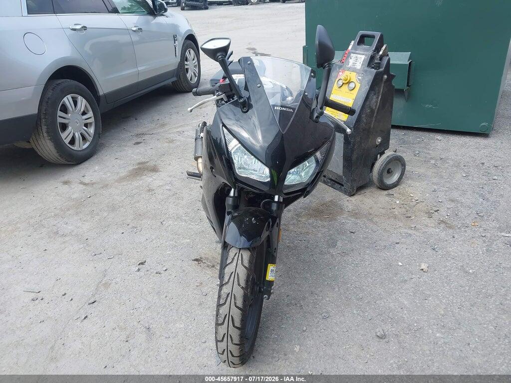 MLHNC5106G5200643 2016 HONDA CBR300 photo no. 5