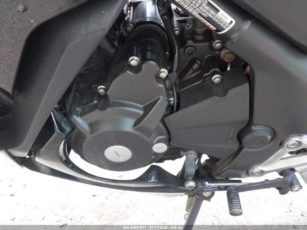 MLHNC5106G5200643 2016 HONDA CBR300 photo no. 9