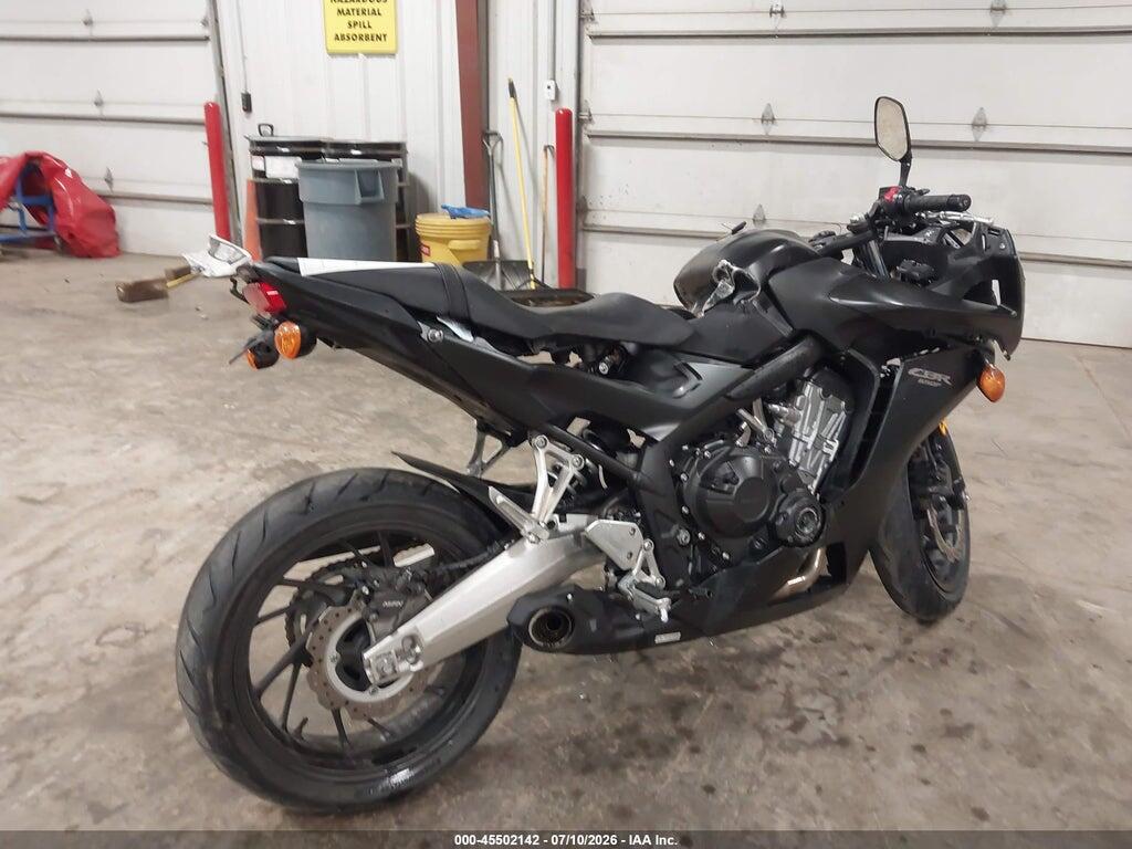 MLHRC7403G5200558 2016 HONDA CBR650 photo no. 4