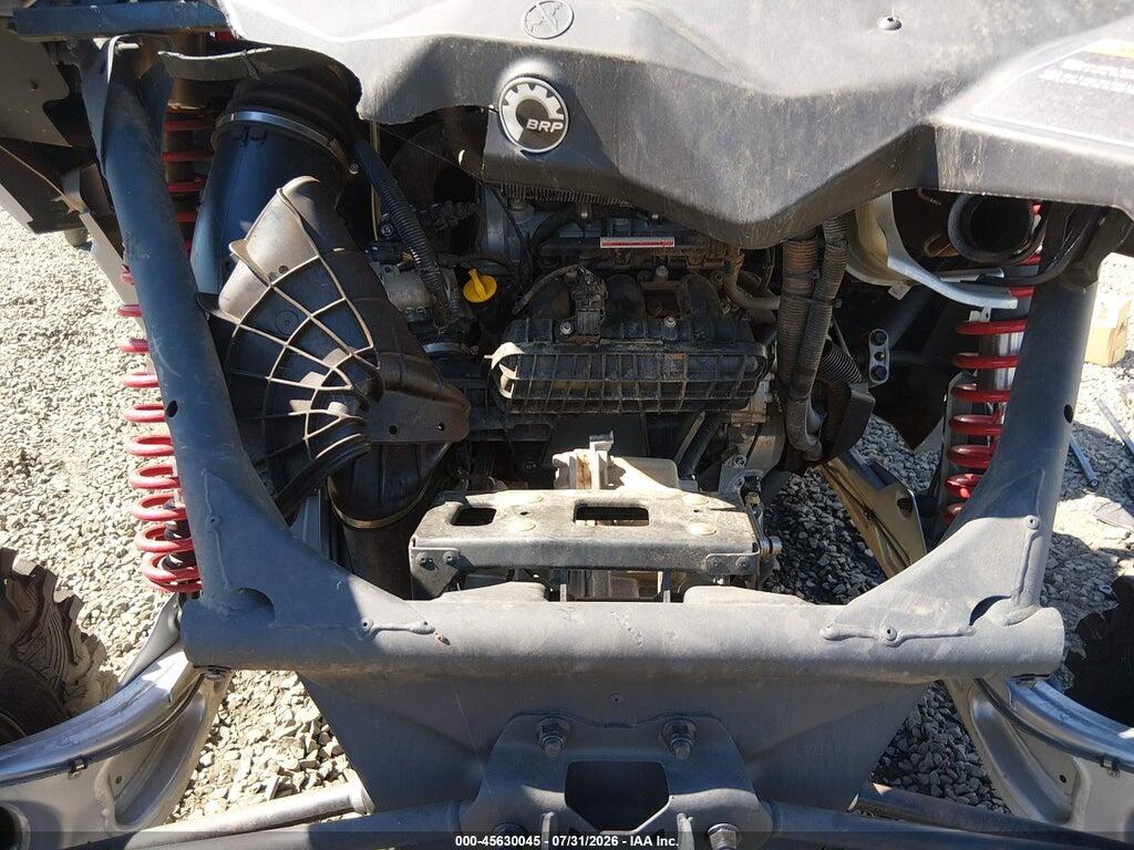3JBVJAY20RE000568 2024 CAN-AM MAVERICK X3 photo no. 10