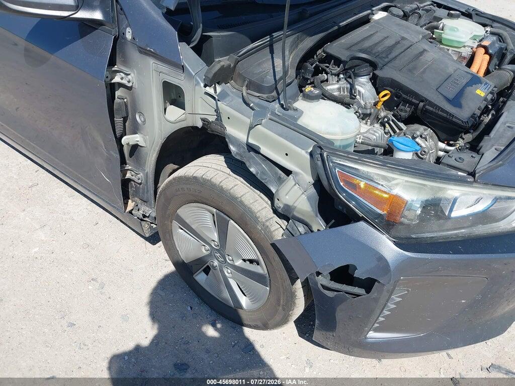 KMHC65LC7HU025136 2017 HYUNDAI IONIQ HYBRID photo no. 6
