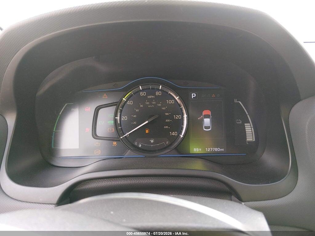 KMHC65LC3HU023304 2017 HYUNDAI IONIQ HYBRID photo no. 7