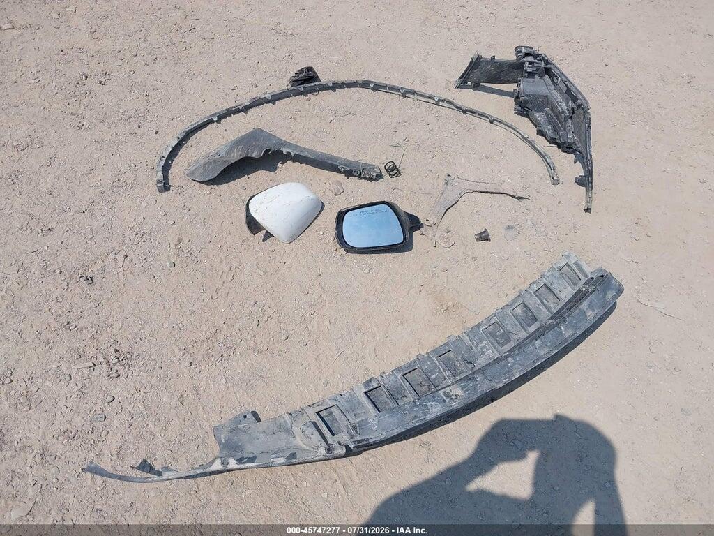 5NMZU3LB9HH007888 2017 HYUNDAI SANTA FE SPORT photo no. 12