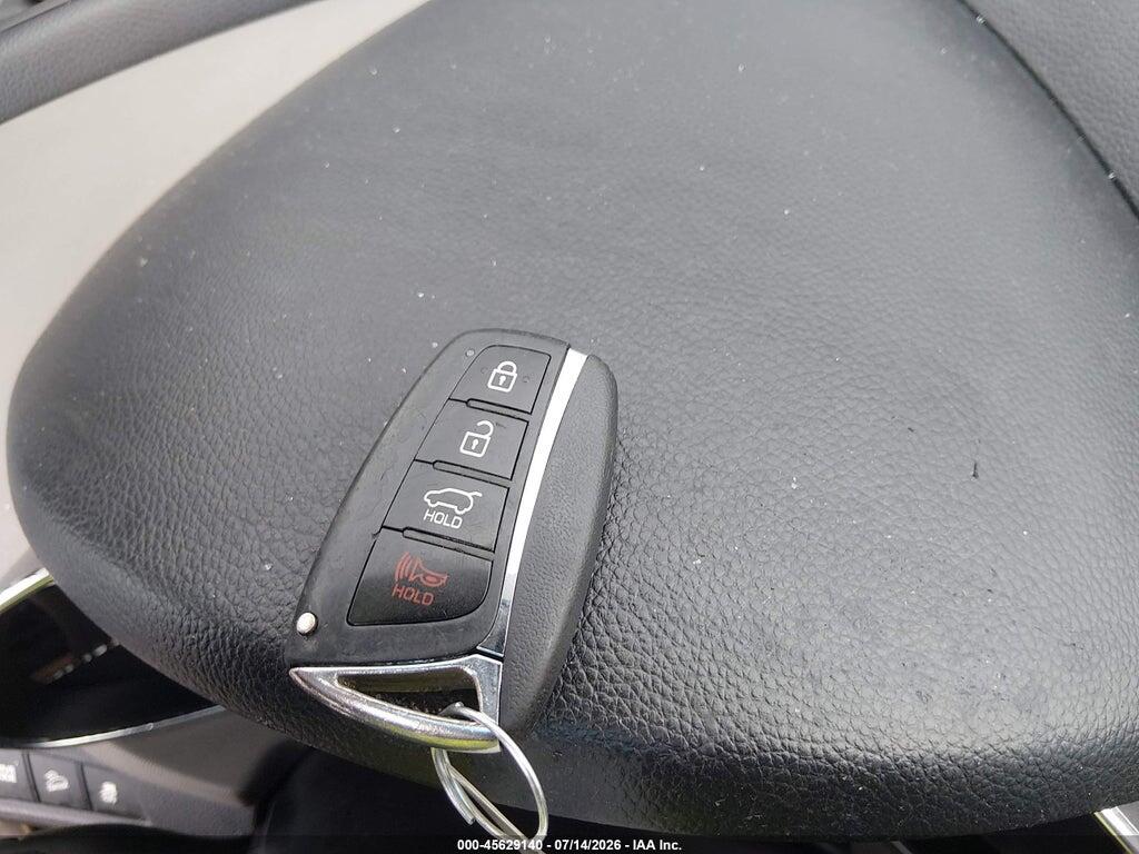 5NMZU3LBXHH014493 2017 HYUNDAI SANTA FE SPORT photo no. 11