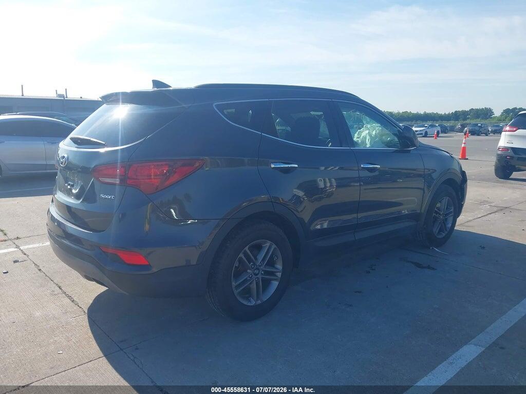 5XYZU3LB8HG397666 2017 HYUNDAI SANTA FE SPORT photo no. 4