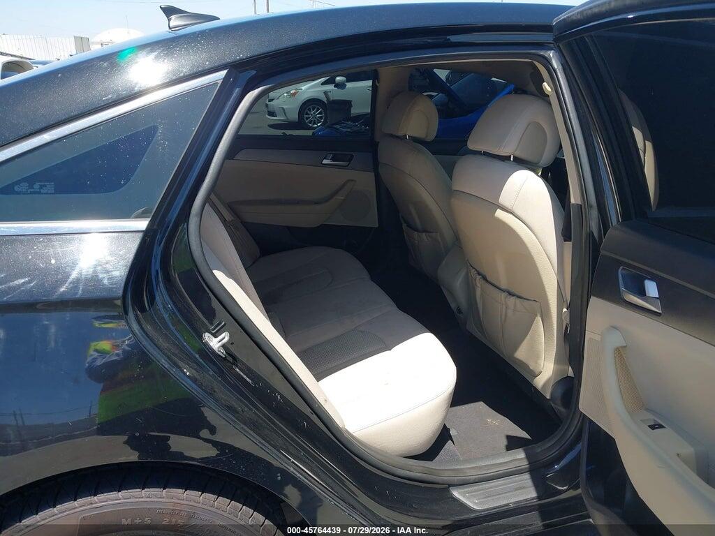 5NPE24AF2HH448975 2017 HYUNDAI SONATA photo no. 8