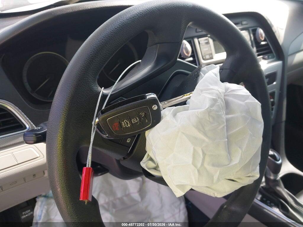 5NPE24AF8HH596287 2017 HYUNDAI SONATA photo no. 11
