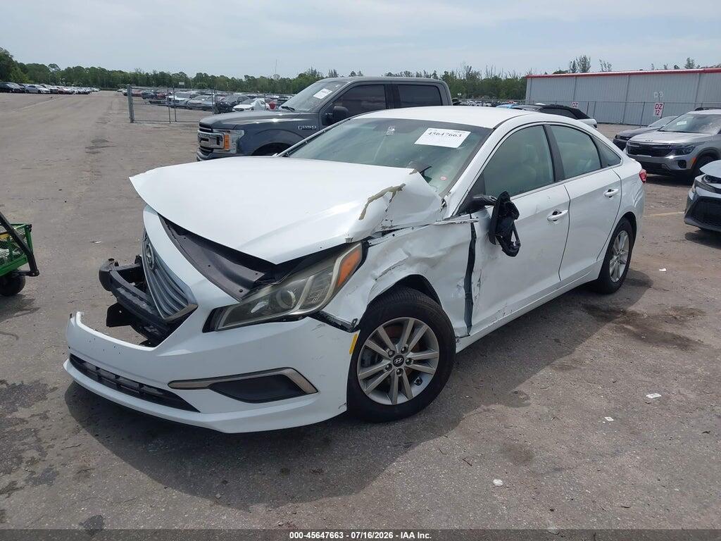 5NPE24AFXHH588224 2017 HYUNDAI SONATA photo no. 2