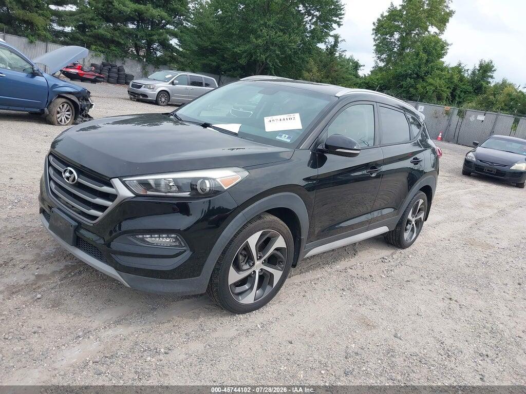 KM8J3CA22HU528894 2017 HYUNDAI TUCSON photo no. 2