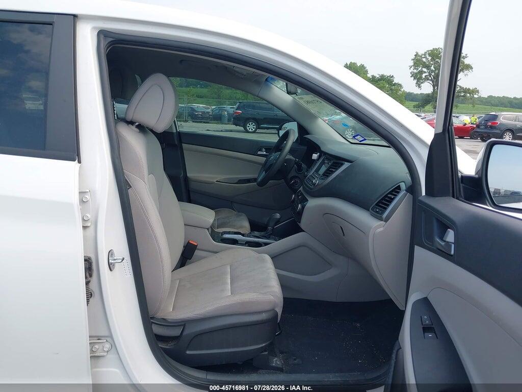 KM8J23A47HU436748 2017 HYUNDAI TUCSON photo no. 5