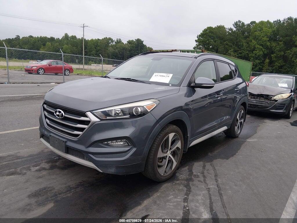 KM8J3CA2XHU554837 2017 HYUNDAI TUCSON photo no. 2