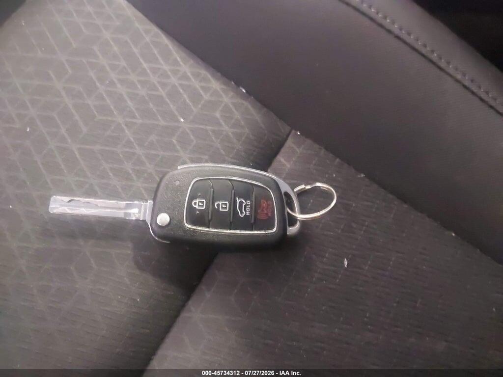 KM8J3CA2XHU421933 2017 HYUNDAI TUCSON photo no. 11