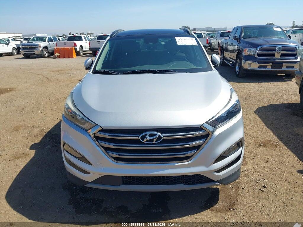 KM8J3CA22HU537904 2017 HYUNDAI TUCSON photo no. 12