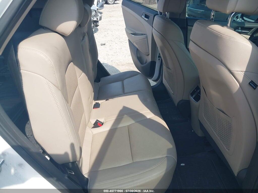 KM8J3CA26HU388560 2017 HYUNDAI TUCSON photo no. 8