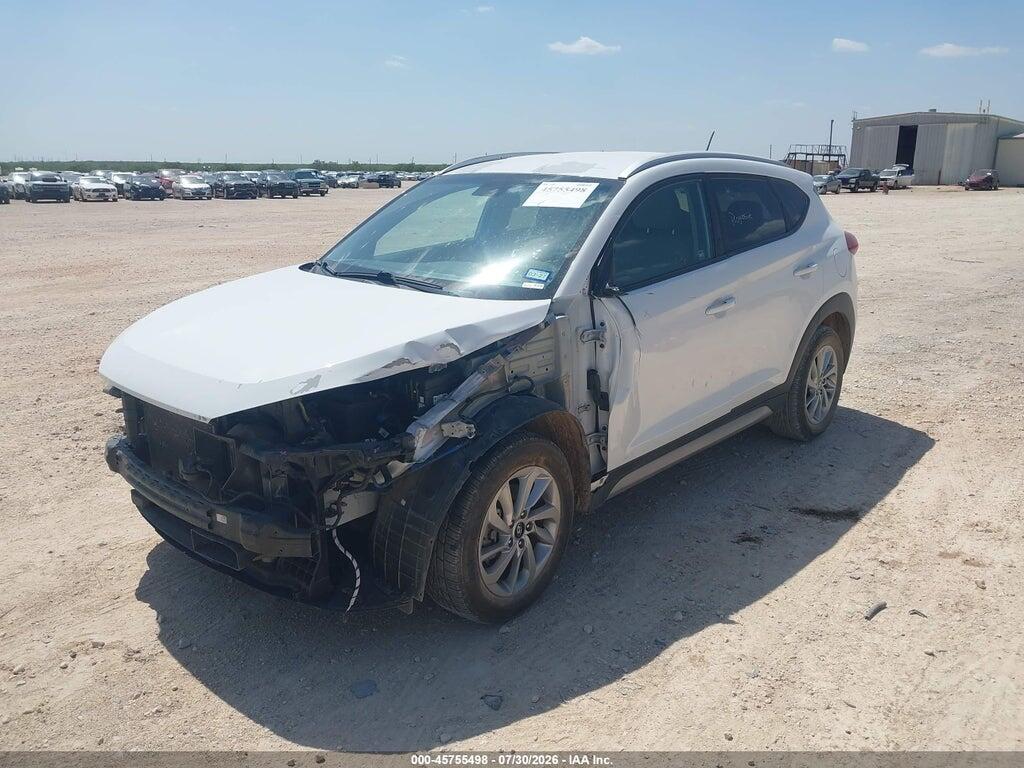 KM8J33A26HU308058 2017 HYUNDAI TUCSON photo no. 2