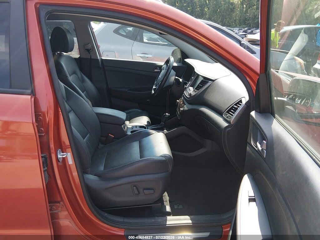 KM8J3CA25HU304552 2017 HYUNDAI TUCSON photo no. 5