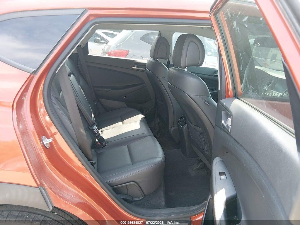 KM8J3CA25HU304552 2017 HYUNDAI TUCSON photo no. 8
