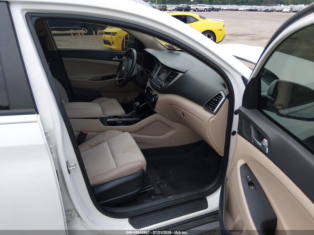 KM8J3CA2XHU391638 2017 HYUNDAI TUCSON photo no. 5